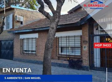 HGP-HGP-9433_2 · Casa 5 Ambientes. | Marcos Sastre Al 2600