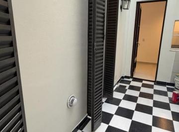 PH · 47m² · 3 Ambientes · Venta de PH de 3 Amb en Planta Baja con Patio en Caballito. Reciclado