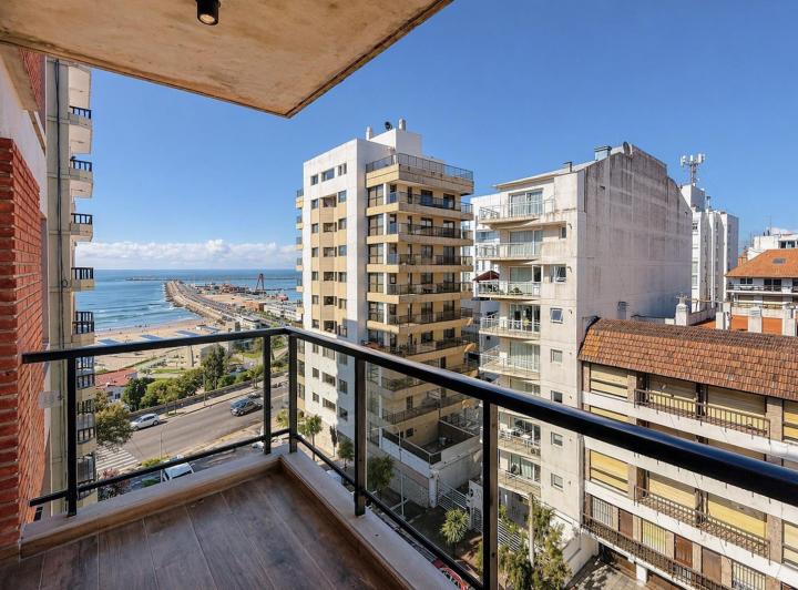 Departamento · 100m² · 4 Ambientes · 1 Cochera