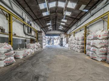 rs:fgpezf3kbido5gnuxfhgoedg · Galpon Venta 2070 m con Renta en Dolares U$s7.000 Mensuales