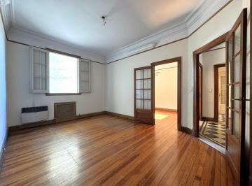 rs:wqypoje3w2b5e38woguq6efq · Venta Depto. Semipiso 4 Amb C/dependencia - Flores