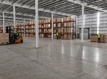 Bodega-Galpón · 15922m² · Alquiler Nave Triple Aaa Zarate 15000 m Cub