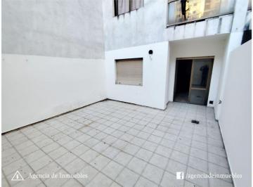 Departamento de 3 ambientes, Córdoba · Alquila: Departamento 1 Dormitorio con Patio / B° Nueva Cordoba
