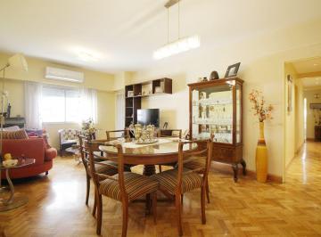 Departamento · 84m² · 4 Ambientes · 1 Cochera · Venta 4 Ambientes Floresta Monte Castro Cochera