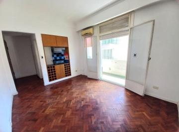Departamento · 47m² · 2 Ambientes · Alquiler Dpto 2 Amb 50 m C/balcón Beruti 2700