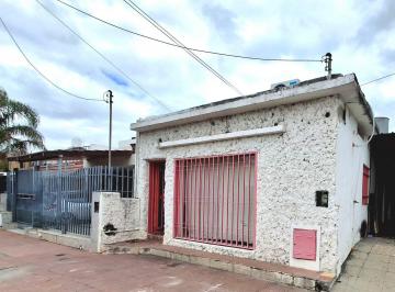 Local comercial · 46m² · 1 Ambiente · Local a La Venta! Luis Agote 2900, Frente Vidriado, Gran Oportunidad de Inversión!