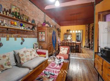 PH · 130m² · 5 Ambientes · Venta PH Floresta 5 Ambientes en Pb