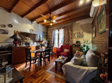PH · 65m² · 3 Ambientes · PH en Venta - 3 Dorm. 1 Baño - 65 m - Parque Patricios