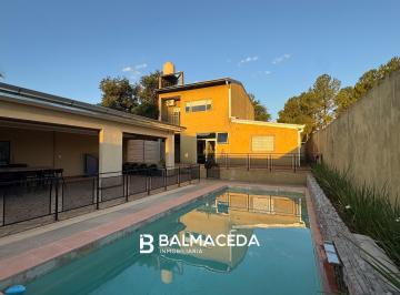 Casa · 759m² · 5 Ambientes · Hermosa Casa en Venta Barri Lago - Candelaria Misiones
