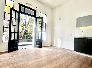 PH 52m² Alquiler · Dña. Alq. PH a Estrenar Todo Sol. Balcón con Vista Abierta. Patio con Parrilla