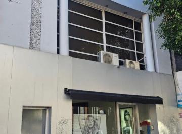 Local comercial · 486m² · Excelente Local Comercial en Lote Propio, en Venta en El Microcentro de Ciudad de La Plata