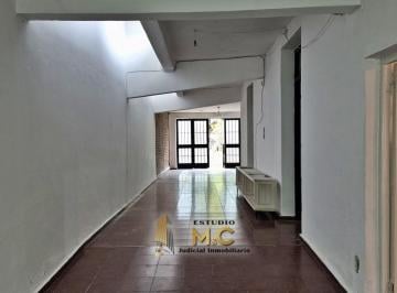 Casa · 150m² · 3 Ambientes · 1 Cochera · Casa con Gran Salon en Alta Cordoba