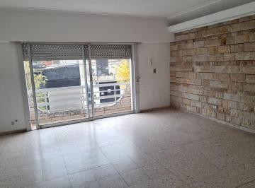 Casa de 6 ambientes, Rosario · Dueño Vende Casa Amplia y Luminosa Excelente Estado