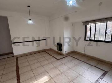 Departamento · 53m² · 3 Ambientes · 1 Cochera · 28 y 66 - Venta Depto Dos Dormis con Cochera
