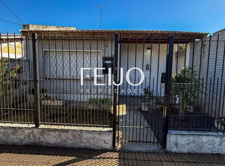 Casa · 105m² · 3 Ambientes · 1 Cochera