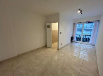 Departamento · 24m² · 1 Ambiente · Venta Monoambiente Frente Plaza Colon Reciclado