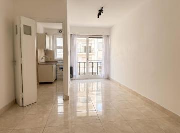 Departamento · 24m² · 1 Ambiente · Venta Monoambiente Frente Plaza Colon Reciclado