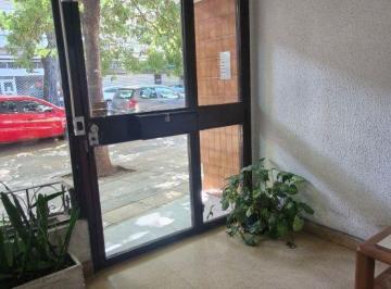 Departamento de 2 ambientes, Chacarita · Pb con Patio en Chacarita, Apto Crédito Para Refaccionar a Gusto!