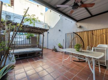 PH · 103m² · 3 Ambientes · 1 Cochera · PH de 3 Ambientes Refaccionado a Nuevo con Cochera y Terraza Propia - Manuela Pedraza 6000