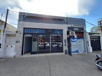 Local comercial , Rosario · Oportunidad Única - Local Comercial con Dpto. (Leer Ate.)