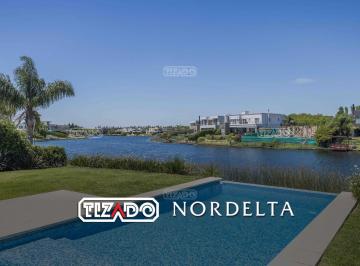 Casa · 426m² · 6 Ambientes · 3 Cocheras · Casa en Venta en Los Lagos, Nordelta, Al Lago con Cine