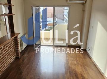 Departamento · 45m² · 2 Ambientes · 1 Cochera · Republica de Italia 200
