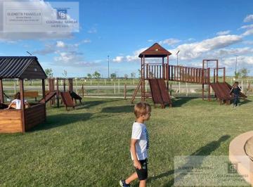 Terreno · 750m² · Lote Terreno Venta Elcano Pueblos del Plata Hudson