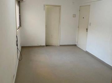 Departamento de 2 ambientes, Villa Luro · Dpto 2 Ambientes. Muy Luminoso. Zona Villa Luro. Oportunidad