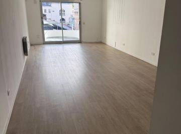 Departamento · 43m² · 1 Ambiente · Monoambiente Recoleta con Balcon, Muy Luminoso