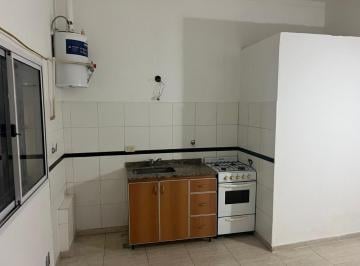 Departamento · 30m² · 2 Ambientes · PH en Alquiler | 1 Dormitorio | Planta Baja | Adrogue