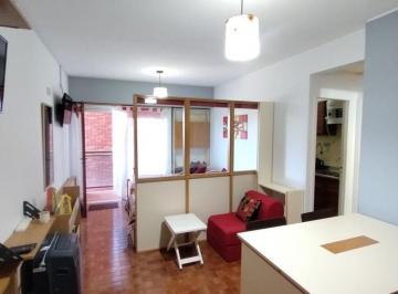 Departamento de 1 ambiente, Mar de Ajó · Departamento Céntrico Vista Al Mar