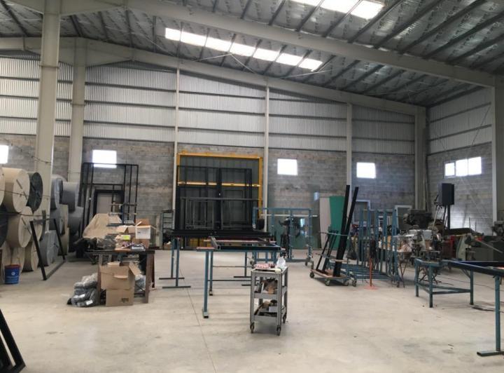 Bodega-Galpón · 850m²