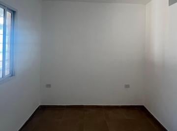 Departamento de 2 ambientes, Morón · Monoambiente Dividido en 2 Ambientes en Morón