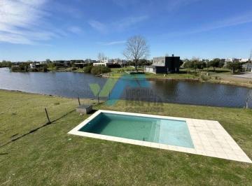 Casa · 270m² · 6 Ambientes · 1 Cochera · Casa Chalet en Alquiler en El Cantón Norte, El Cantón, Escobar