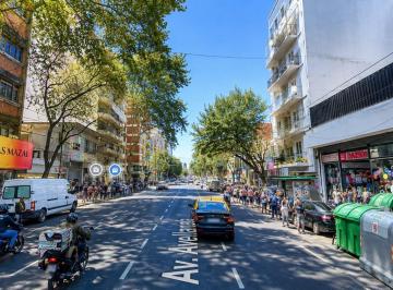 Local comercial · 700m² · Local en Alquiler en Flores, Capital Federal, Buenos Aires