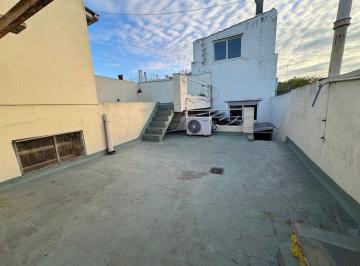PH · 67m² · 3 Ambientes · Venta PH 3 Amb con Terraza en Flores Sin Expensas