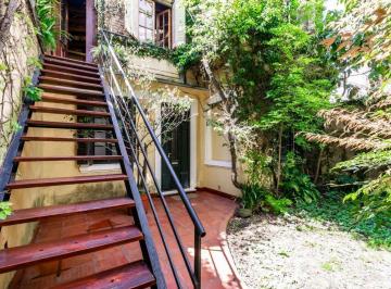 PH · 154m² · 5 Ambientes · Venta PH Núñez Casa y Gran Espacio Independiente.