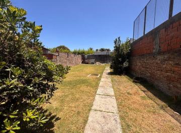 PH · 81m² · 3 Ambientes · 1 Cochera · PH 3amb con Gran Patio Libre - Bernal