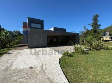Casa · 166m² · 4 Ambientes · 1 Cochera · Venta Casa Duplex Pileta Galeria Barrio Cube