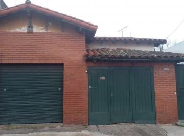 Casa · 167m² · 3 Ambientes · 2 Cocheras · Venta Casa Toda a Reciclar Gran Oportunidad!