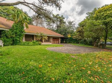 Casa · 427m² · 8 Ambientes · 3 Cocheras · Venta Casa 3 Dorm. Fisherton Resindencial
