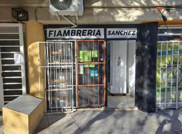 Local comercial · 20m² · Venta Local en Almagro - Baño - Oportunidad!