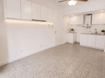 Departamento · 29m² · 2 Ambientes · Oportunidad 2 Amb. Luminosos / Caballito - Almagro