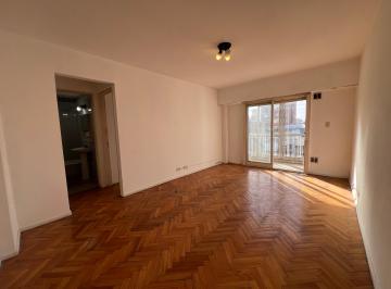 Departamento de 2 ambientes, Floresta · Depto 2 Amb con Cocina Separada y Balcon