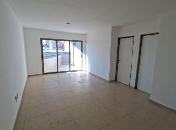 Departamento · 80m² · 4 Ambientes · Celestino VIII. Dpto de 2 Dorm y 2 Baños. Centro.