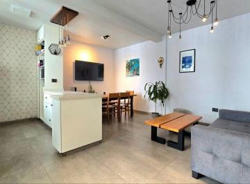 Departamento · 62m² · 4 Ambientes · Depto Tipo PH 3amb + Escritorio Terraza S/expensas