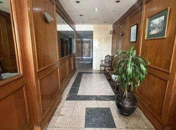 AVS-AVS-1295_2 · Departamento 4 Ambientes. | Av Mitre 1765