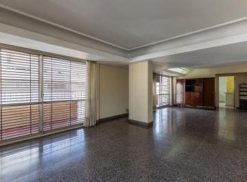 Departamento · 145m² · 5 Ambientes · 1 Cochera · Departamento en Venta La Plata 4 Dorm.