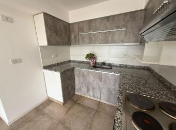 Departamento · 45m² · 2 Ambientes · 1 Cochera · Alquiler Dpto 2 Amb con Cochera Lanus Oeste
