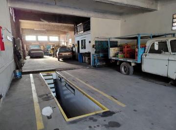 Bodega-Galpón · 244m² · Venta Galpón Av Francia 4570